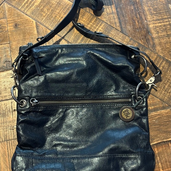 The Sak vintage black leather bag with floral Interior. Great condition - Picture 2 of 16